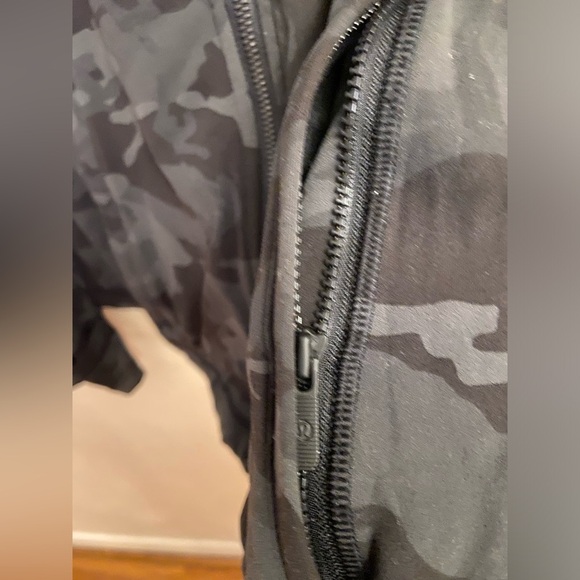 lululemon athletica hooded define jacket nulu - Picture 5 of 10